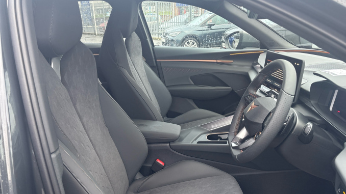 CUPRA Terramar 1.5 eTSI 150 V2 5dr DSG Petrol Hatchback - Image 15